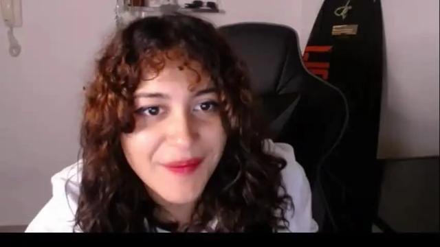 Image 7 of liz_bethss Stream on Chaturbate on 1 month ago