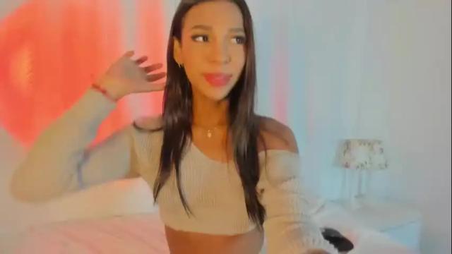 Image 10 of liz_grant Stream on Chaturbate on 2 months ago