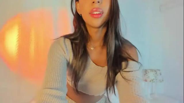 Image 4 of liz_grant Stream on Chaturbate on 2 months ago