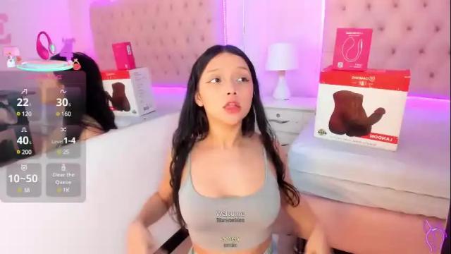 Image 2 of liza_bennet Stream on Chaturbate on 1 month ago