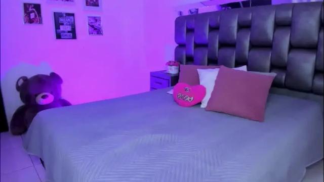 Image 7 of liza_honey Stream on Chaturbate on 11 days ago