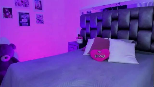 Image 2 of liza_honey Stream on Chaturbate on 1 month ago