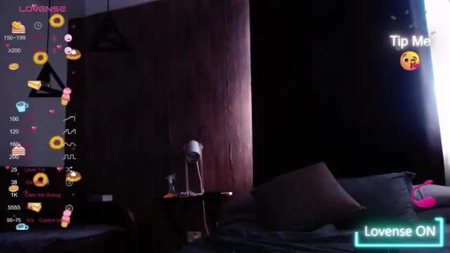 Image 7 of lizacollins Stream on Chaturbate on 16 months ago