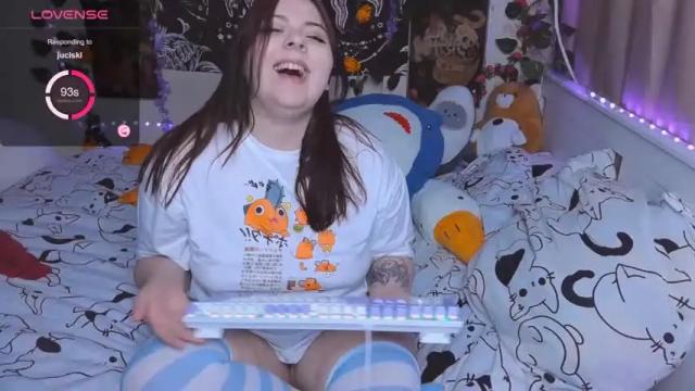 Image 11 of lizacurvy Stream on Chaturbate on 20 months ago