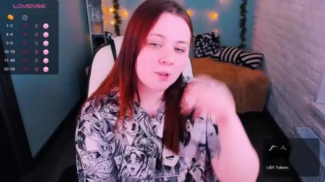 Image 12 of lizacurvy Stream on Chaturbate on 27 months ago