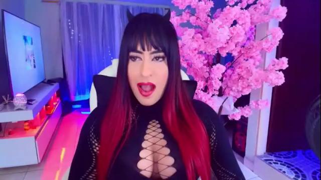 Image 8 of lizagothdoll Stream on Chaturbate on 3 months ago