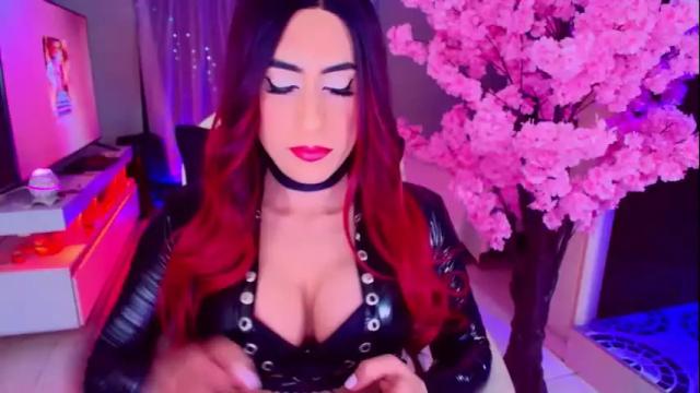 Image 11 of lizagothdoll Stream on Chaturbate on 1 month ago