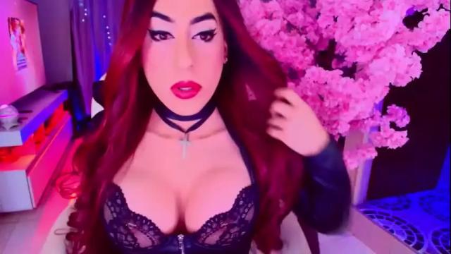 Image 10 of lizagothdoll Stream on Chaturbate on 1 month ago