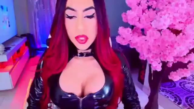 Image 7 of lizagothdoll Stream on Chaturbate on 1 month ago