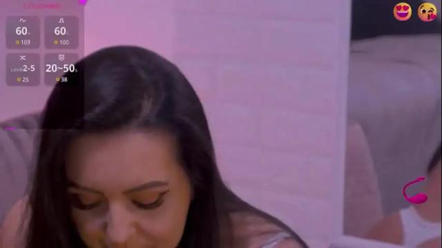 Image 6 of lizasunshine__ Stream on Chaturbate on 13 days ago