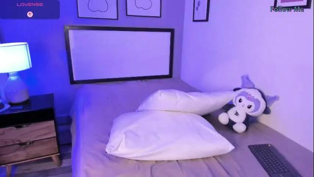 Image 10 of lizasweett_ Stream on Chaturbate on 26 days ago
