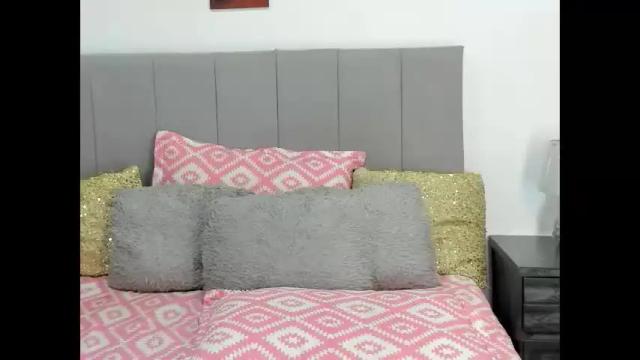 Image 7 of lizathomson_ Stream on Chaturbate on 1 month ago