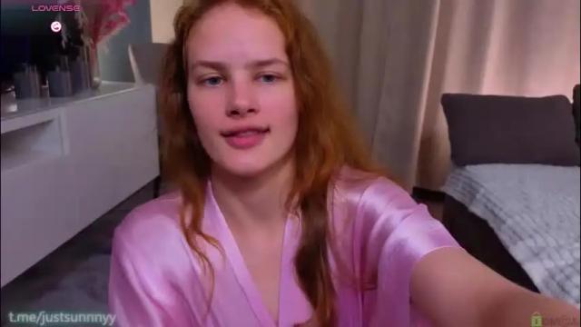 Image 4 of lizbethcoll Stream on Chaturbate on 2 months ago