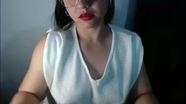 Image 2 of lizbodu Stream on Chaturbate on 20 days ago