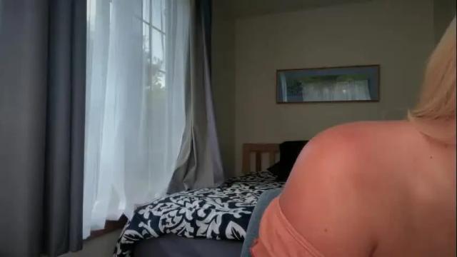 Image 3 of lizpurrxxx Stream on Chaturbate on 28 days ago