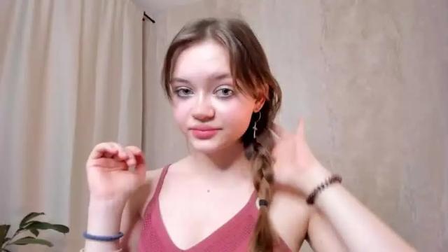 Image 12 of lizy_babyy Stream on Chaturbate on 17 months ago