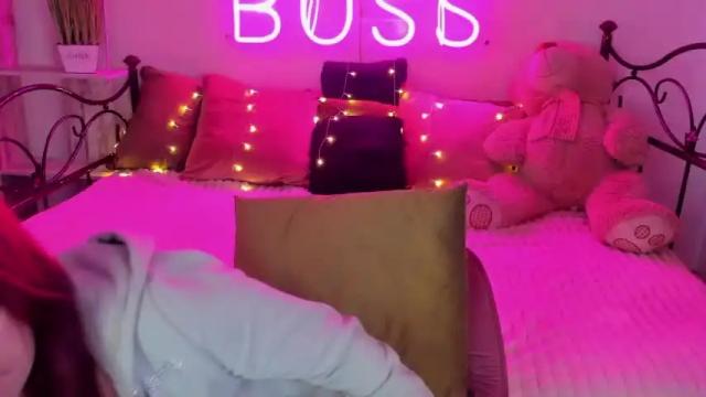 Image 2 of lizybee Stream on Chaturbate on 18 months ago