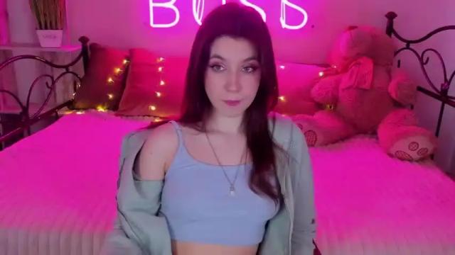 Image 6 of lizybee Stream on Chaturbate on 18 months ago