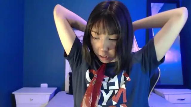 Image 2 of lizymiller Stream on Chaturbate on 21 months ago