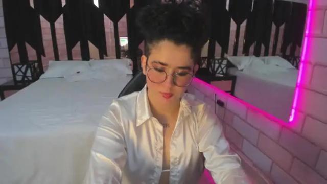 Image 12 of lizzcollinss Stream on Chaturbate on 17 months ago