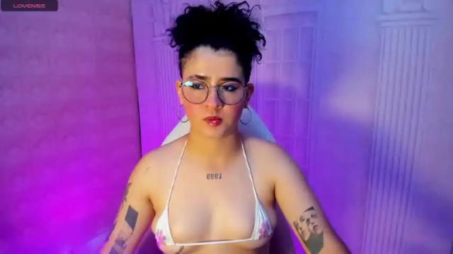 Image 11 of lizzcollinss Stream on Chaturbate on 17 months ago