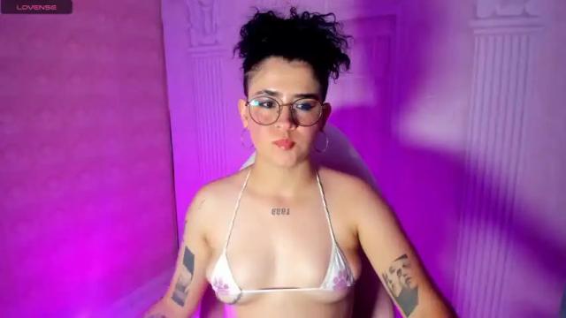 Image 4 of lizzcollinss Stream on Chaturbate on 17 months ago