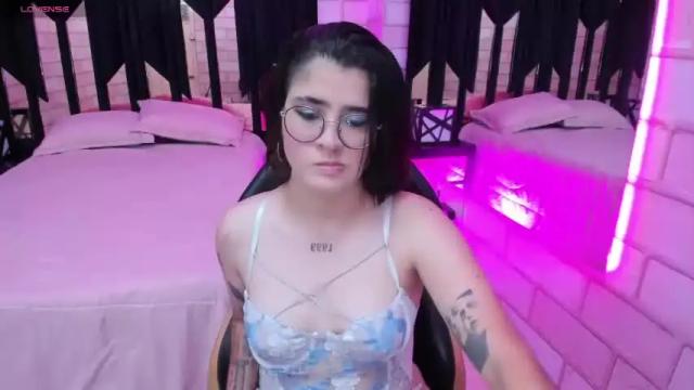 Image 6 of lizzcollinss Stream on Chaturbate on 16 months ago