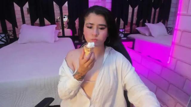 Thumbnail 2, lizzcollinss's Stream at Chaturbate, 15 months ago