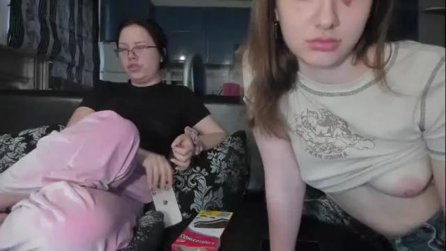 Image 11 of lizzi_muur Stream on Chaturbate on 1 month ago
