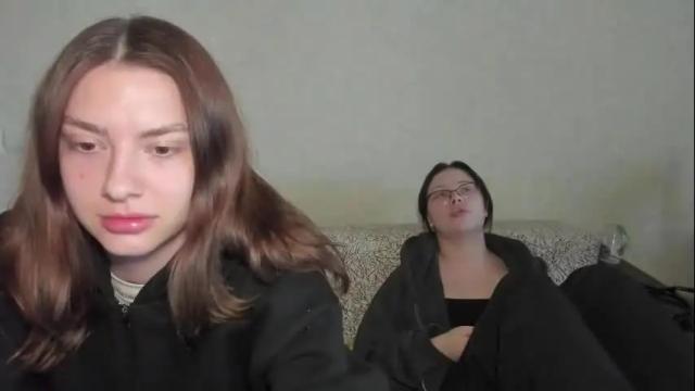 Image 11 of lizzi_muur Stream on Chaturbate on 1 month ago