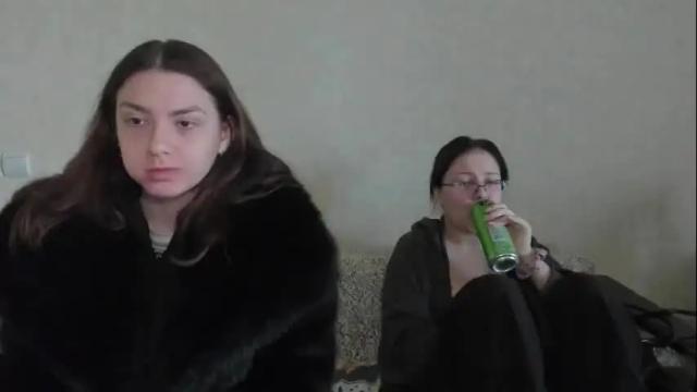 Image 2 of lizzi_muur Stream on Chaturbate on 1 month ago