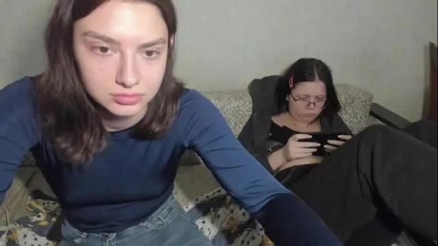 Image 8 of lizzi_muur Stream on Chaturbate on 1 month ago