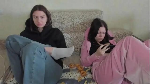 Image 11 of lizzi_muur Stream on Chaturbate on 1 month ago