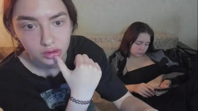 Image 3 of lizzi_muur Stream on Chaturbate on 3 months ago