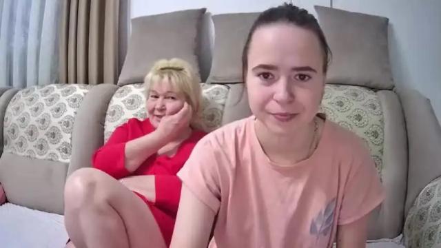 Image 8 of lizzielaangelx Stream on Chaturbate on 15 months ago