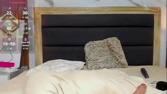 Image 8 of lizziemontana2 Stream on Chaturbate on 27 days ago