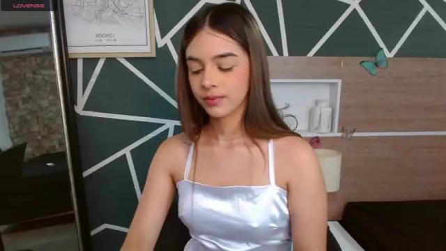 Image 7 of lizziewood Stream on Chaturbate on 14 months ago