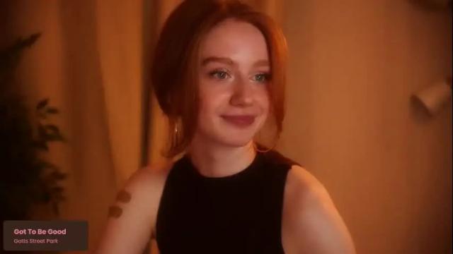 Image 2 of lizzy_blaze Stream on Chaturbate on 1 month ago