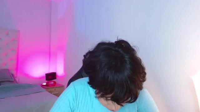 Image 2 of lizzy_kimura Stream on Chaturbate on 20 months ago