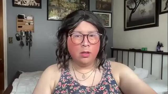 Thumbnail 2, lizzy_ts's Stream at Chaturbate, 1 month ago