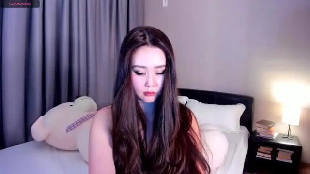 Image 10 of lizzybrizzy Stream on Chaturbate on 23 months ago