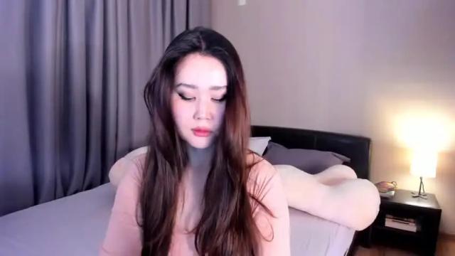 Image 4 of lizzybrizzy Stream on Chaturbate on 21 months ago