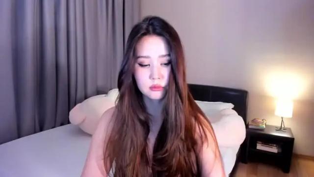 Image 8 of lizzybrizzy Stream on Chaturbate on 21 months ago