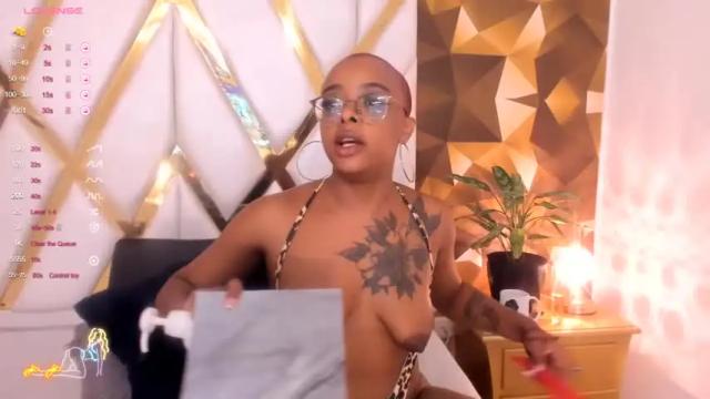 Image 4 of lizzyhalls Stream on Chaturbate on 20 months ago