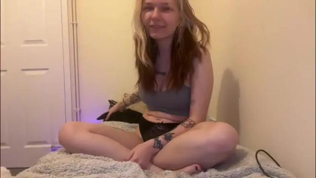 Image 12 of lizzyylovesick Stream on Chaturbate on 2 months ago
