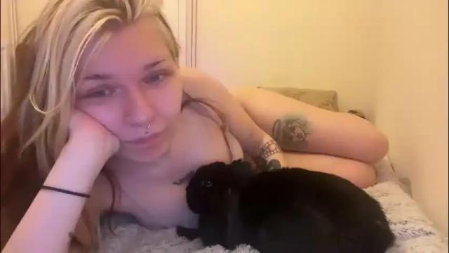 Thumbnail 1, lizzyylovesick's Stream at Chaturbate, 2 months ago