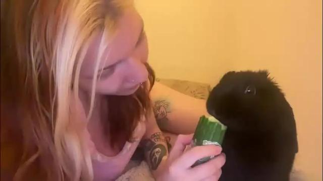 Image 12 of lizzyylovesick Stream on Chaturbate on 2 months ago