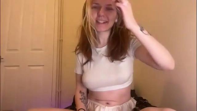 Image 2 of lizzyylovesick Stream on Chaturbate on 1 month ago