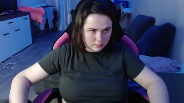 Image 4 of llevella Stream on Chaturbate on 16 months ago