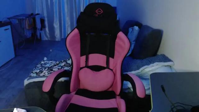 Image 12 of llevella Stream on Chaturbate on 16 months ago